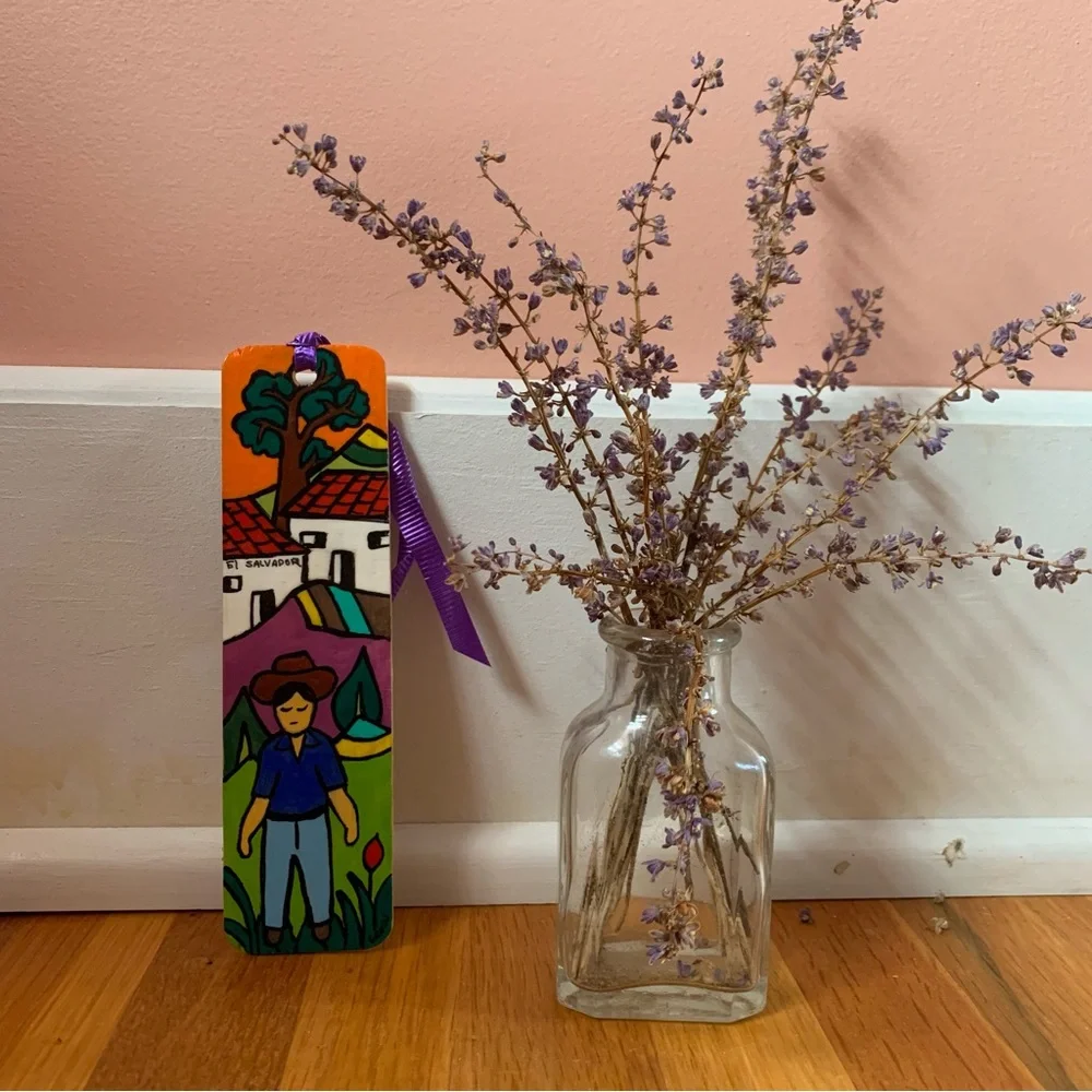 Hand Painted El Salvador Souvenier Wooden Bookmark Folk Art